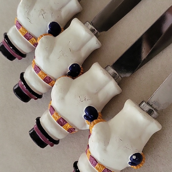 Christmas Snowmen Cooks Club Butter Knives - Picture 5 of 16